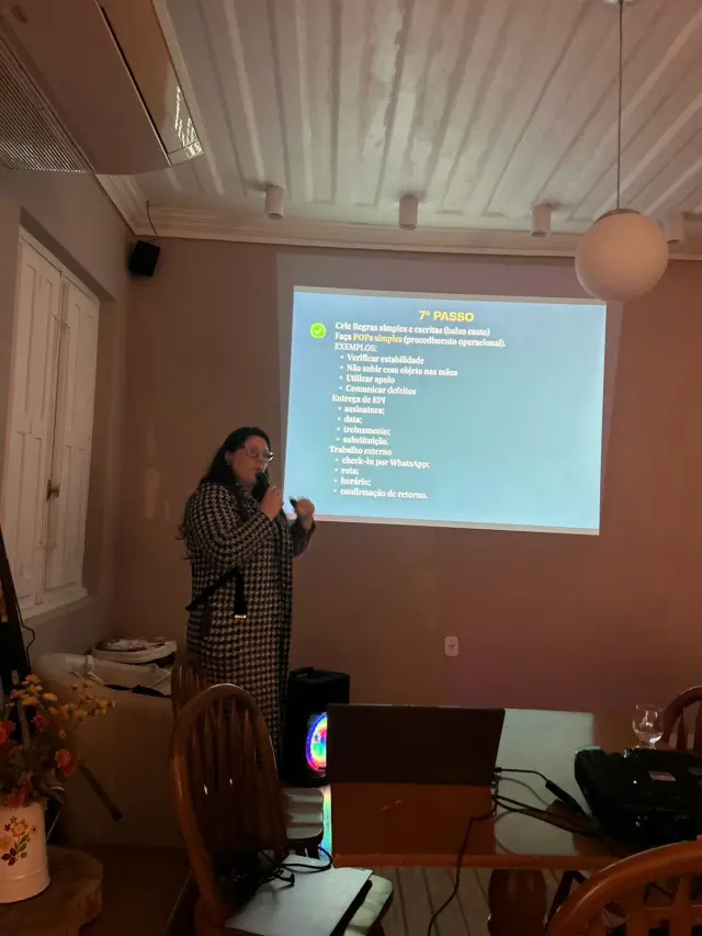 Foto do evento Palestra sobre segurança empresarial e riscos trabalhistas reúne empreendedoras em Bagé